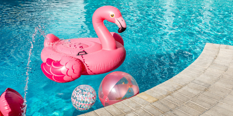 Inflatable discount pool accessories